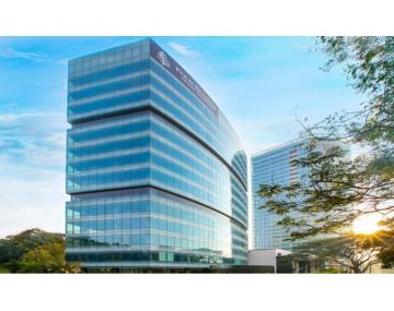 Embassy One Pinnacle